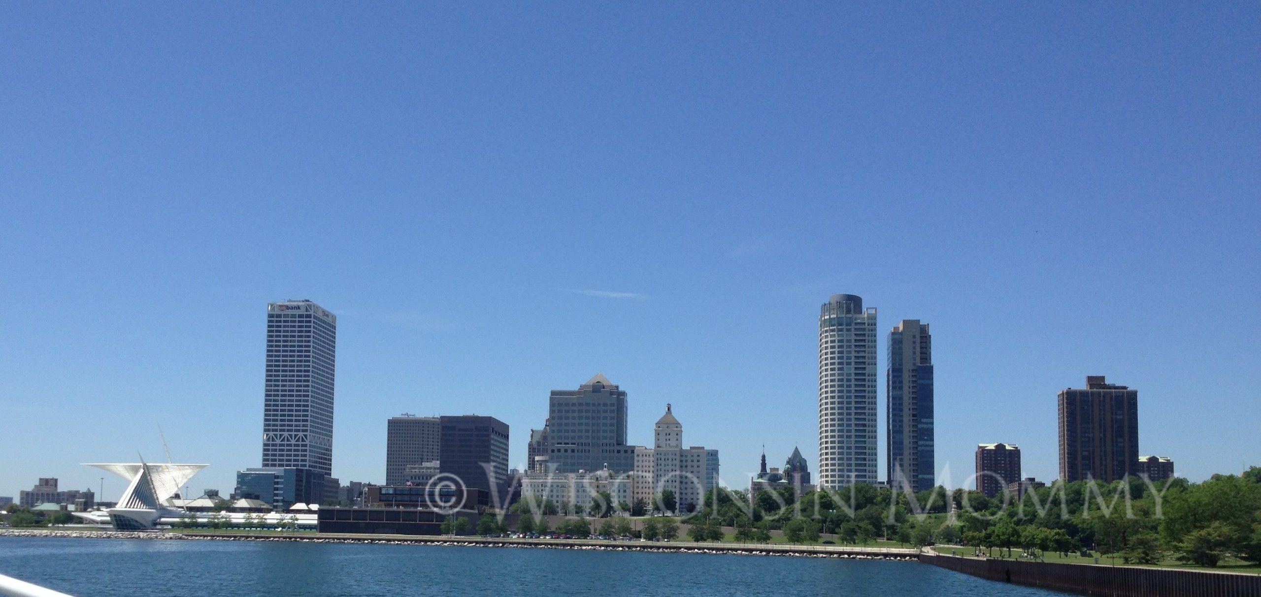 Discover Boating in Milwaukee #FieldTripFriday #DiscoverBoating (sponsored)