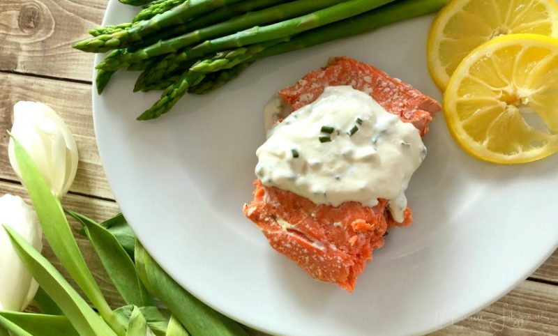 Delicious sauce for salmon