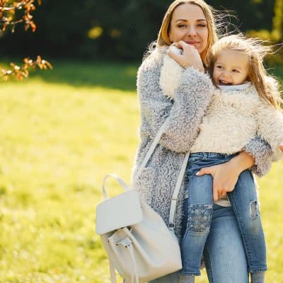 How Lifestyle Demands Influence the Most Useful Bags for Moms