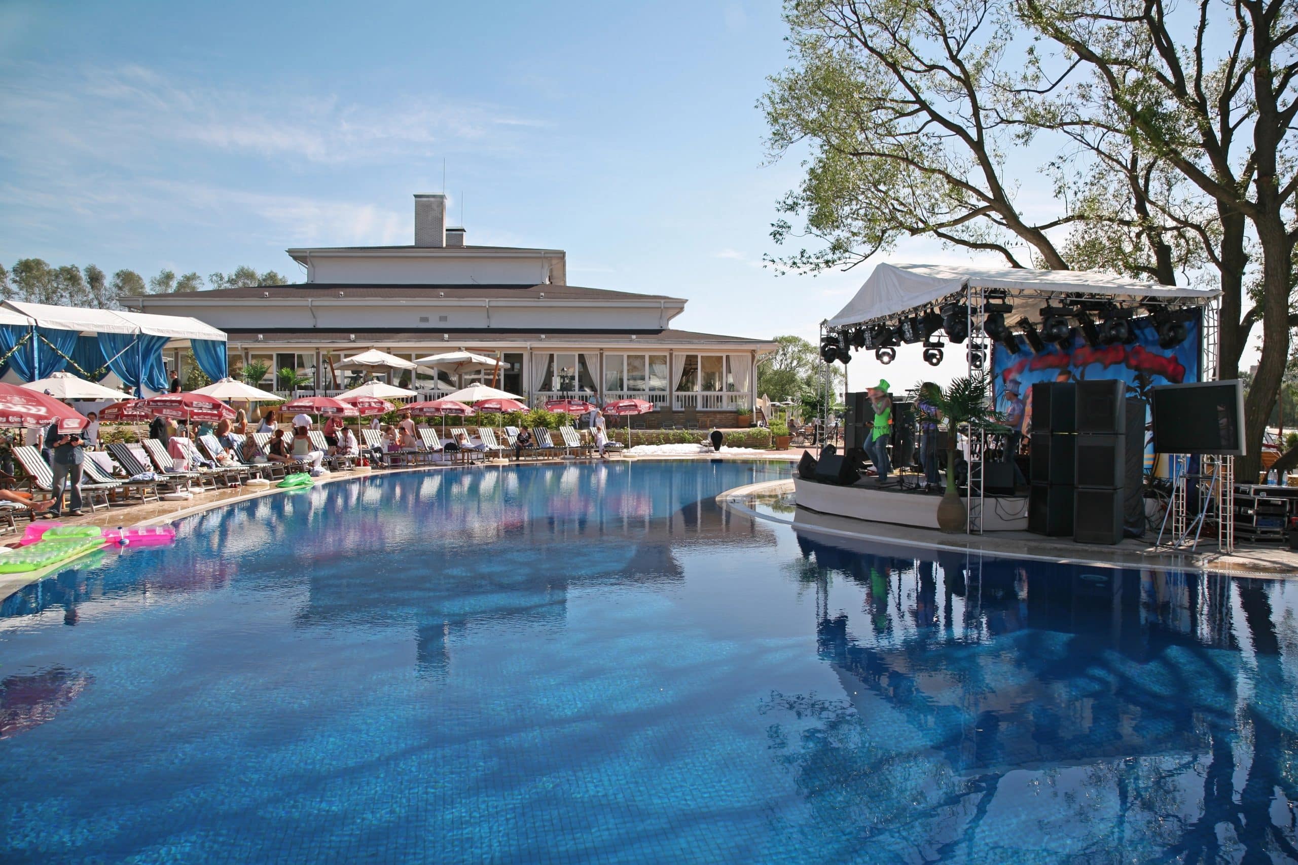Which Pool Party Themes Are Most Popular for Corporate Events?