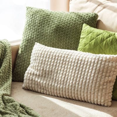 Decorative Throw Pillows: Simple Comfort Upgrades for Busy Family Homes
