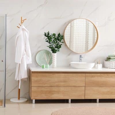 Enhancing Natural Light in Windowless Bathrooms