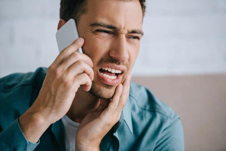 Beyond the Pain: The Hidden Risks of Ignoring a Chipped or Broken Tooth