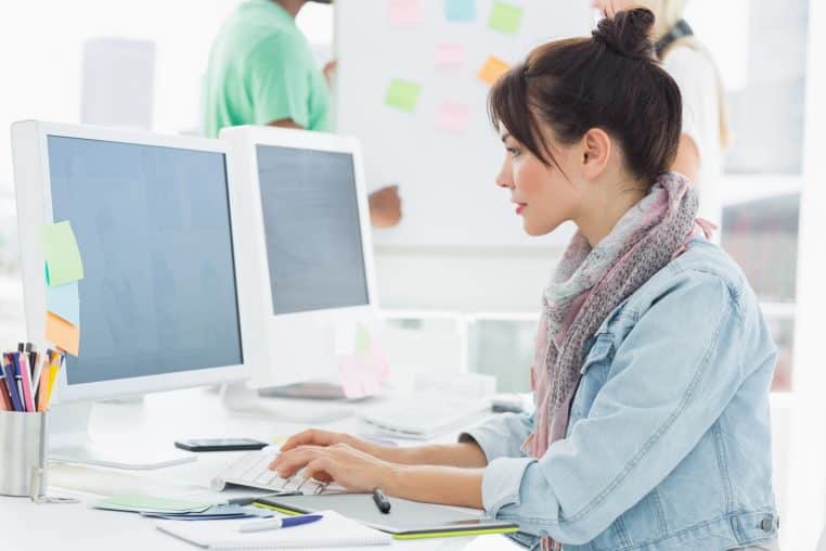 Flexible Career Paths Moms Can Explore After Kids Start School