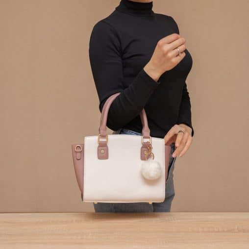 How Lifestyle Demands Influence the Most Useful Bags for Moms
