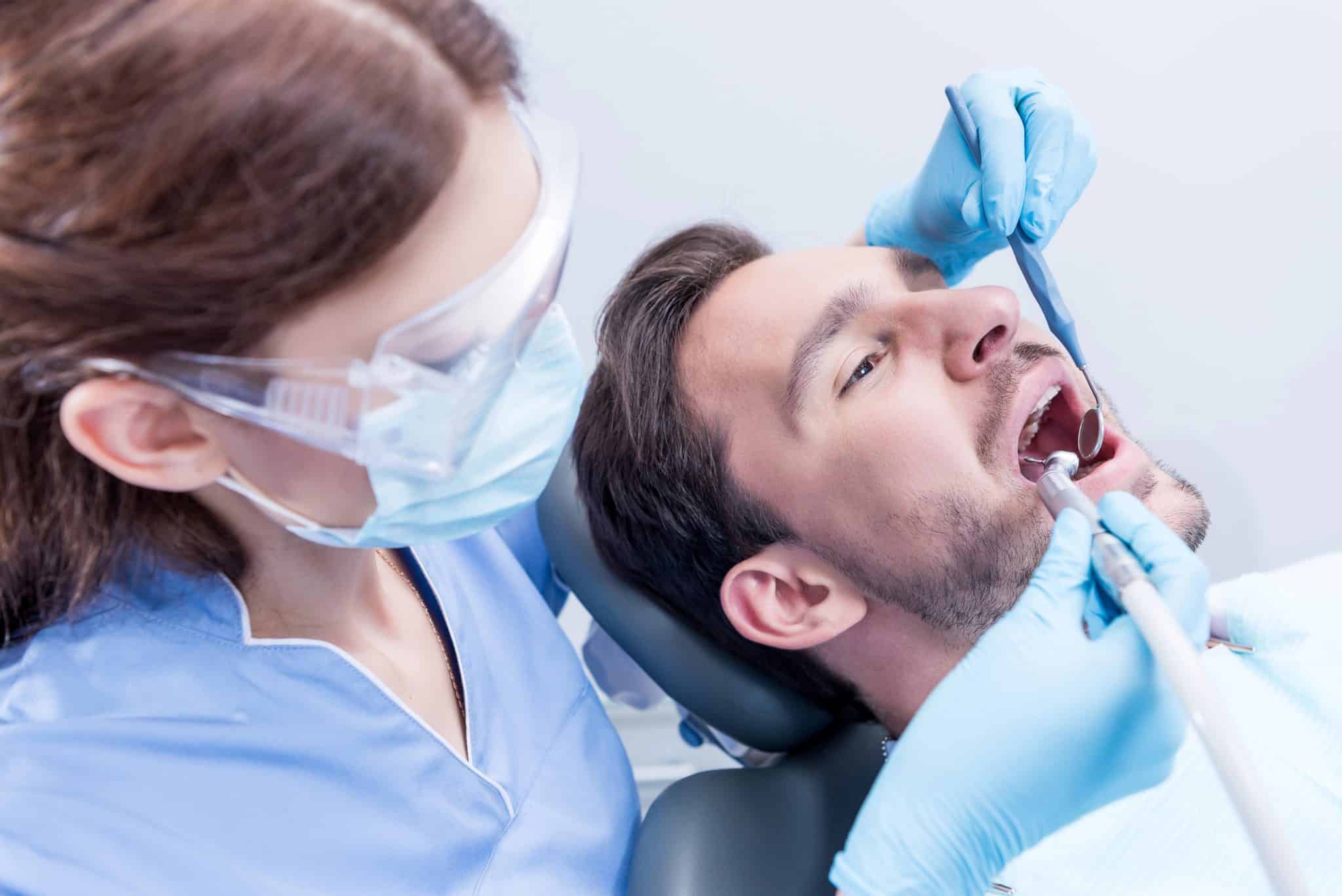 Signs Your Tooth Infection Needs Emergency Dental Care | Wisconsin Mommy